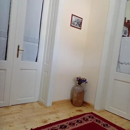 Apartment Dragulj *